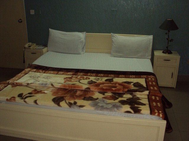 Lepari Hotel Rooms