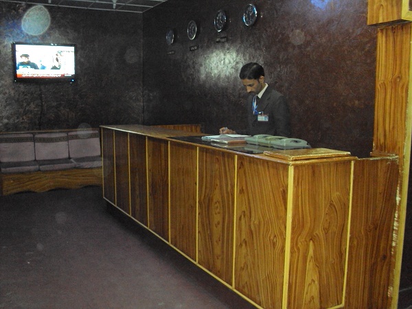 Lepari Hotel Receiption